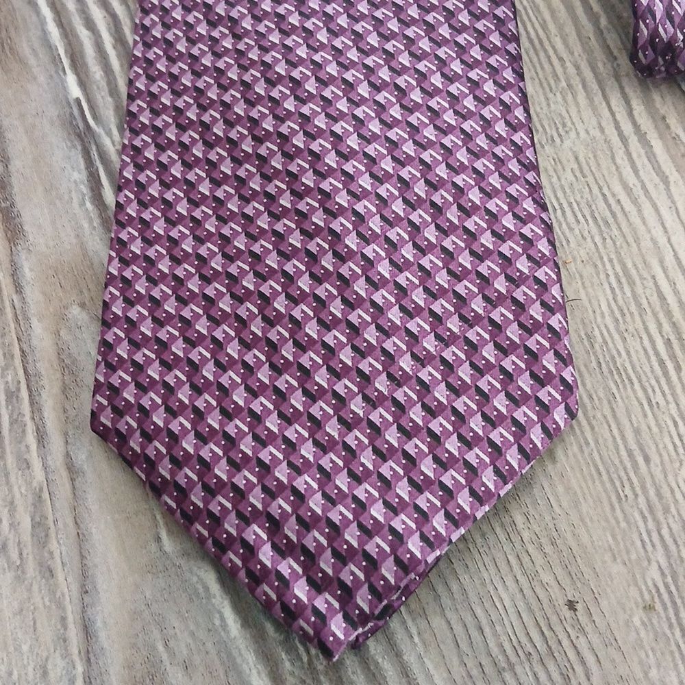 Arrow  100% silk purple patterned tie NWOT